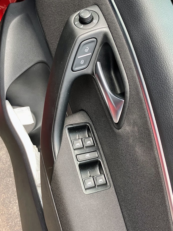 ポロ6RCドアロックスイッチ
