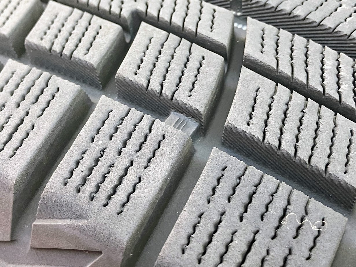 タイヤはほぼ新品状態